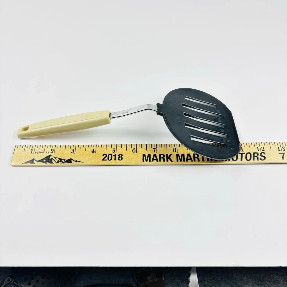 VTG Wide Slotted Spatula‎ By KOCO Japan Black Nylon Wheat Floral Graphics